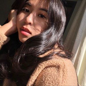 Meet your Posher, Marealla